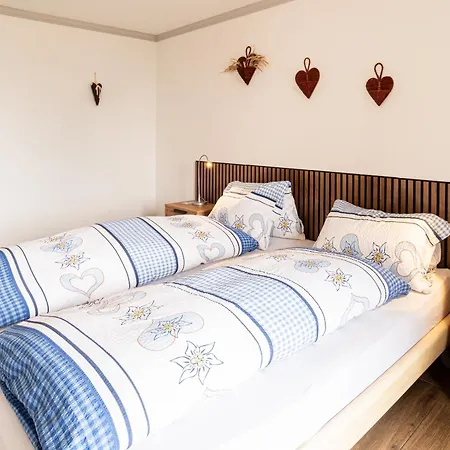 Du Hotel Därligen